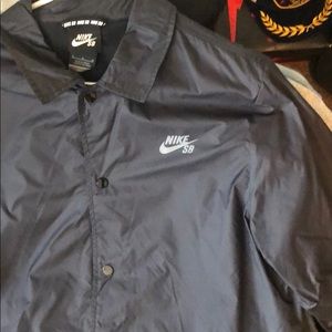 Nike SB size medium coach Jacket black New no tags